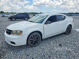 DODGE AVENGER SE