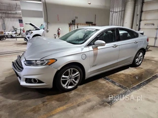 FORD FUSION TITANIUM PHEV