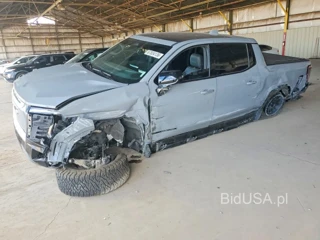 GMC SIERRA DENALI