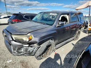 TOYOTA 4RUNNER SR5 PREMIUM