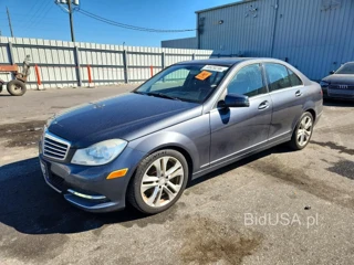 MERCEDES-BENZ C 250