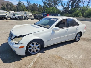MERCEDES-BENZ C 240