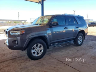 TOYOTA 4RUNNER SR5