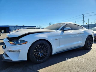 FORD MUSTANG GT