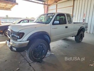 TOYOTA TACOMA PRERUNNER V6