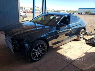 GENESIS G70 2.5T STANDARD