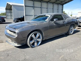 DODGE CHALLENGER SE