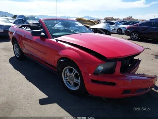 FORD FORD MUSTANG V6 DELUXE/V6 PREMIUM