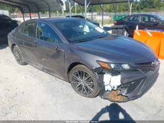 TOYOTA TOYOTA CAMRY SE