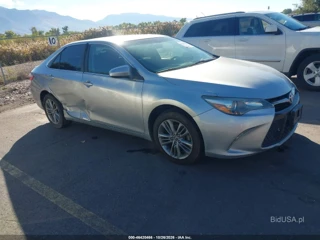 TOYOTA TOYOTA CAMRY SE
