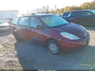 TOYOTA TOYOTA SIENNA CE