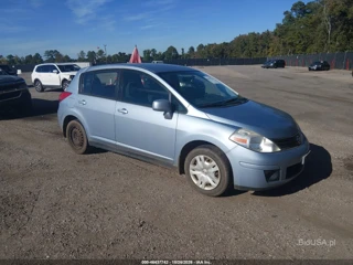 NISSAN NISSAN VERSA 1.8S
