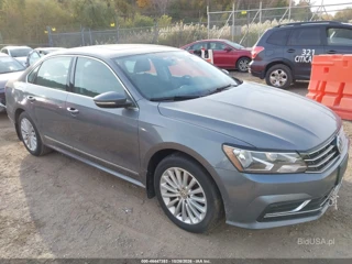 VOLKSWAGEN VOLKSWAGEN PASSAT 1.8T SE