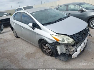 TOYOTA TOYOTA PRIUS THREE