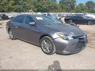 TOYOTA TOYOTA CAMRY SE