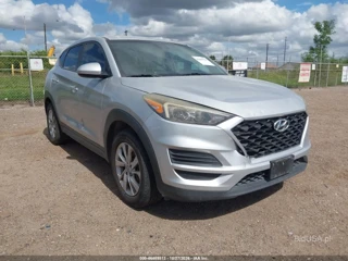 HYUNDAI HYUNDAI TUCSON SE