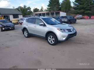 TOYOTA TOYOTA RAV4 XLE