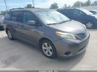 TOYOTA TOYOTA SIENNA LE V6 8 PASSENGER