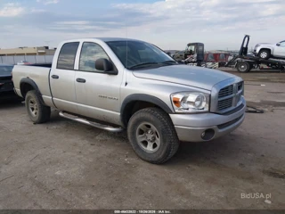 DODGE DODGE RAM 1500 SLT/TRX4 OFF ROAD/SPORT