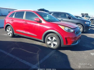 KIA KIA NIRO LX