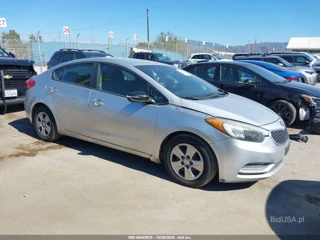 KIA KIA FORTE LX