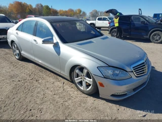 MERCEDES-BENZ MERCEDES-BENZ S 550 4MATIC
