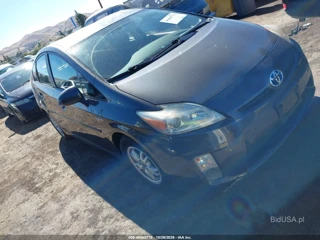 TOYOTA TOYOTA PRIUS III