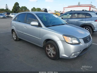 KIA KIA RIO5 LX