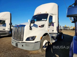PETERBILT 579