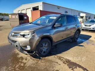 TOYOTA RAV4 LE