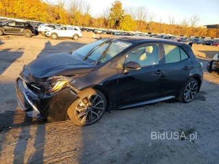 TOYOTA COROLLA HATCHBACK XSE