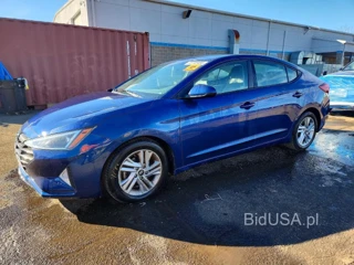 HYUNDAI ELANTRA SEL