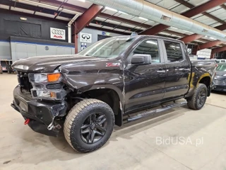 CHEVROLET SILVERADO K1500 TRAIL BOSS CUSTOM