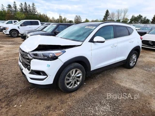 HYUNDAI TUCSON SE