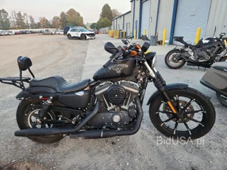 HARLEY-DAVIDSON XL883 IRON 883