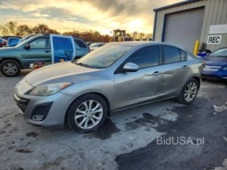 MAZDA 3 S