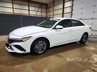 HYUNDAI ELANTRA HYBRID BLUE