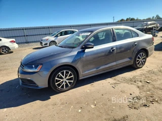VOLKSWAGEN JETTA SE
