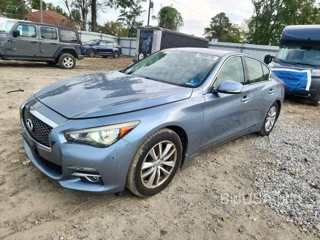 INFINITI Q50 PREMIUM