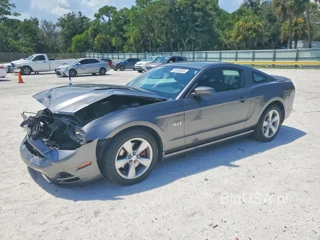 FORD MUSTANG GT