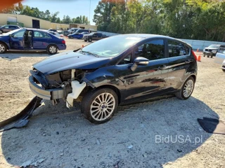 FORD FIESTA TITANIUM