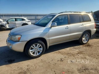 TOYOTA HIGHLANDER HYBRID