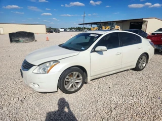 NISSAN ALTIMA SR
