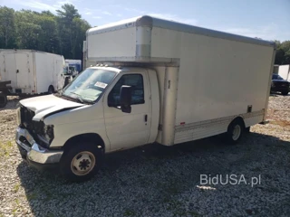 FORD ECONOLINE E450 SUPER DUTY CUTAWAY VAN