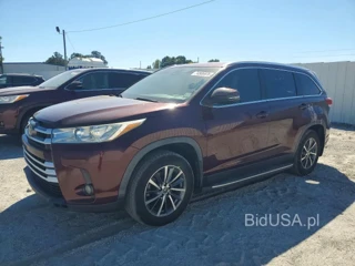 TOYOTA HIGHLANDER XLE