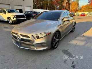 MERCEDES-BENZ A 220 4MATIC