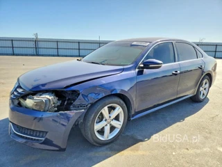 VOLKSWAGEN PASSAT SE