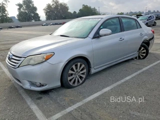 TOYOTA AVALON LIMITED
