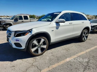 MERCEDES-BENZ GLC 350E