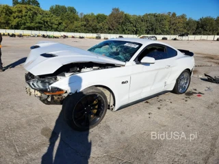 FORD MUSTANG GT